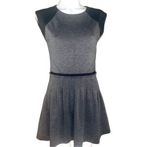 Rebecca Taylor Pleated Mini Dress Crew Neck Grey Black Size Small Casual